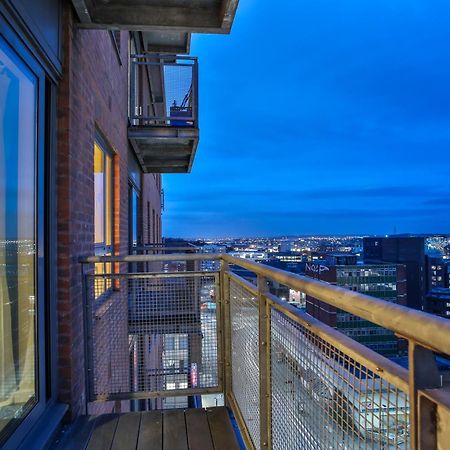 Skyview Apartment By Noknokstay - City Centre With Parking - Group, Family, Business Sheffield Exterior foto