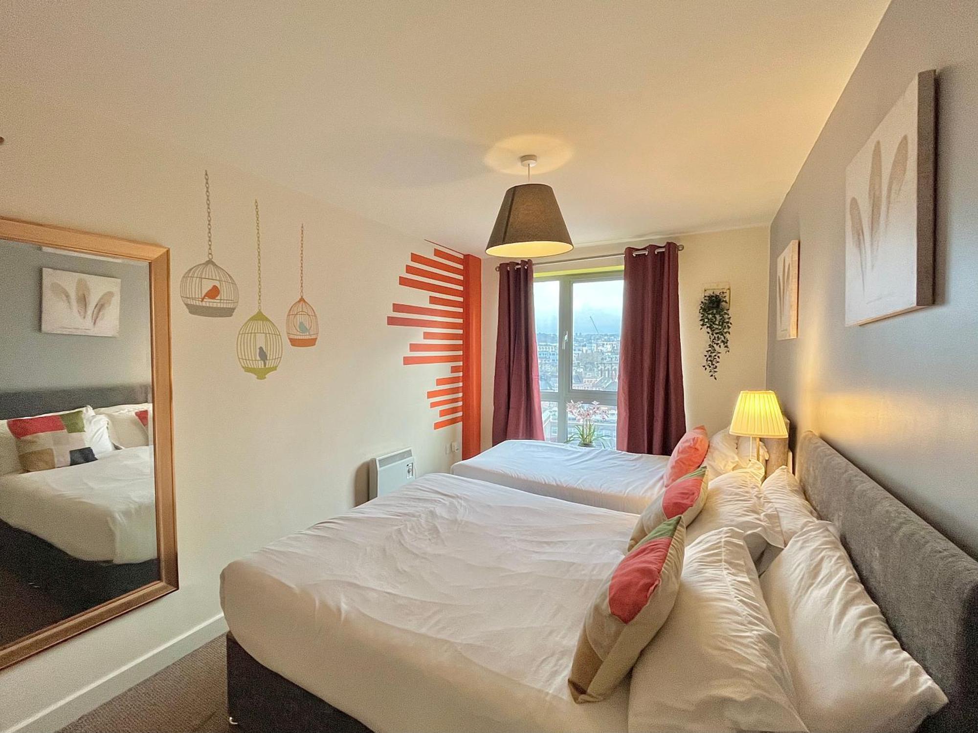 Skyview Apartment By Noknokstay - City Centre With Parking - Group, Family, Business Sheffield Exterior foto